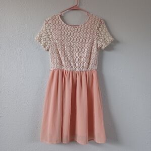 Forever 21 Peach Short Sleeve Mini Dress